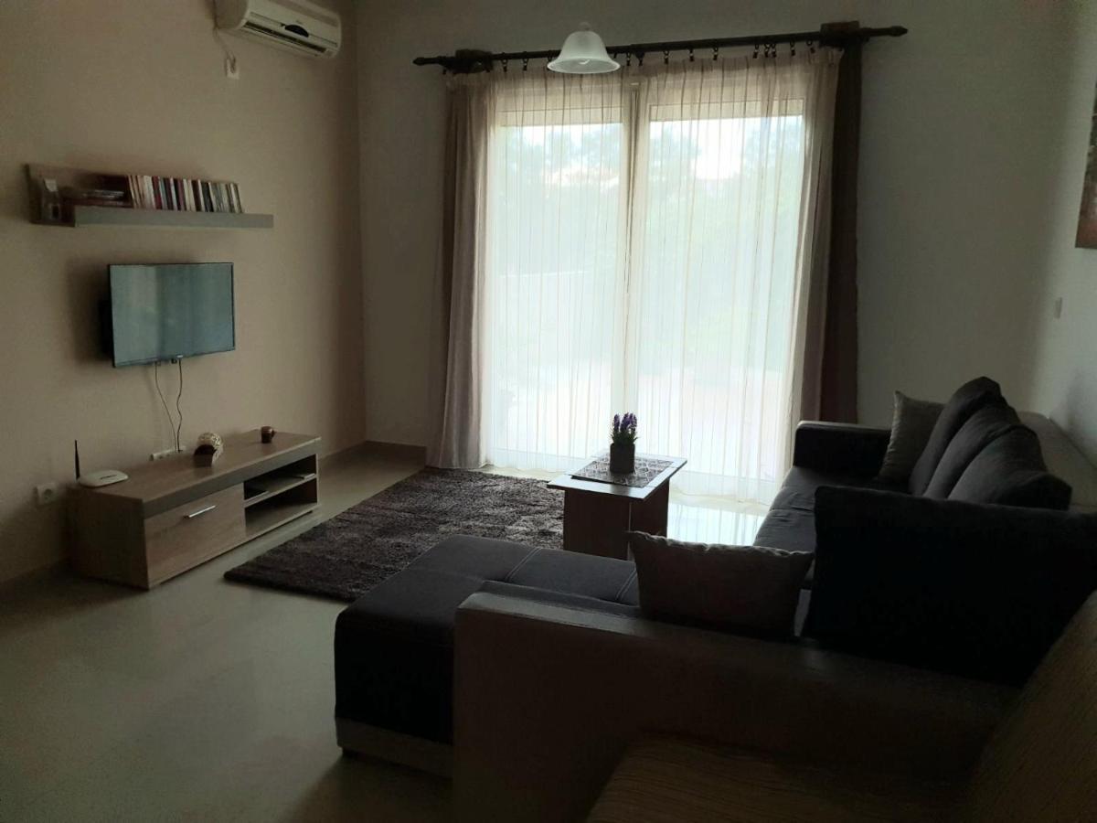 Apartmani Irena ティヴァト エクステリア 写真